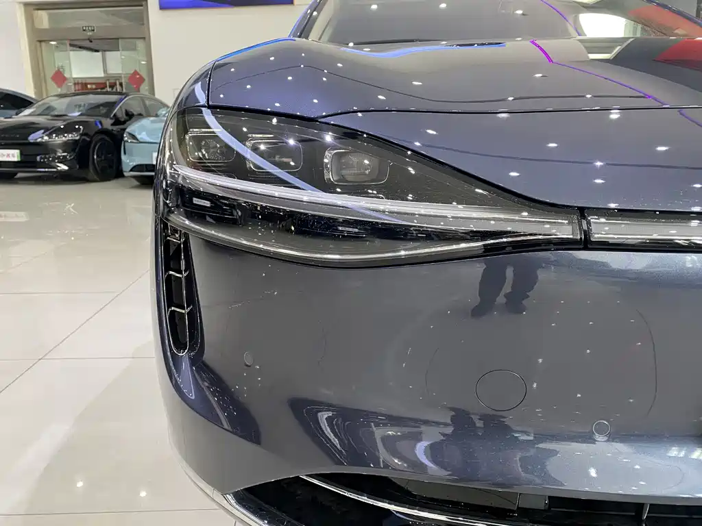 AITO ENJOY THE WORLD S9