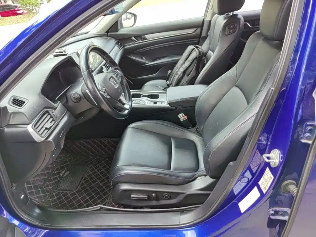 Honda Accord — миниатюра 15