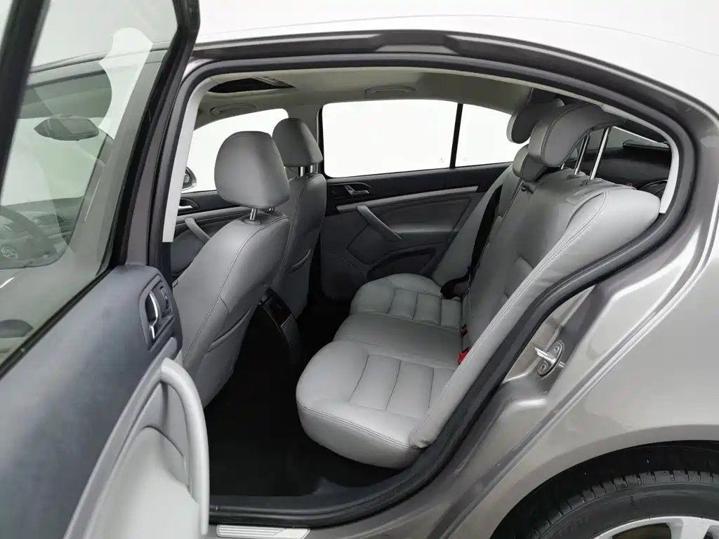Skoda Octavia — миниатюра 15