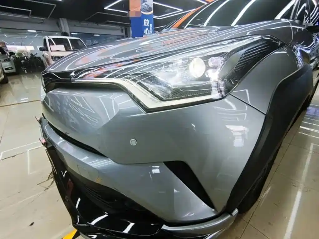 Toyota IZOA — миниатюра 7