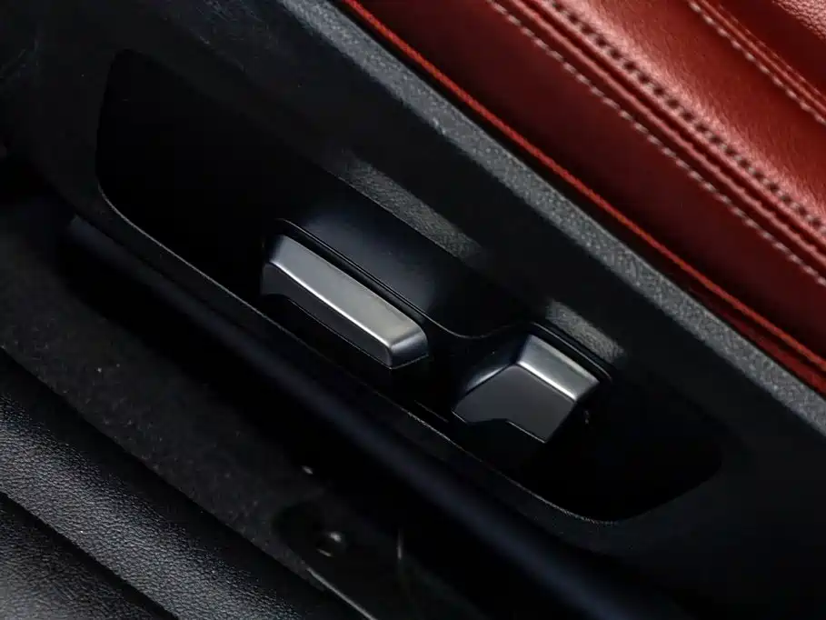 BMW 4 Series — миниатюра 11