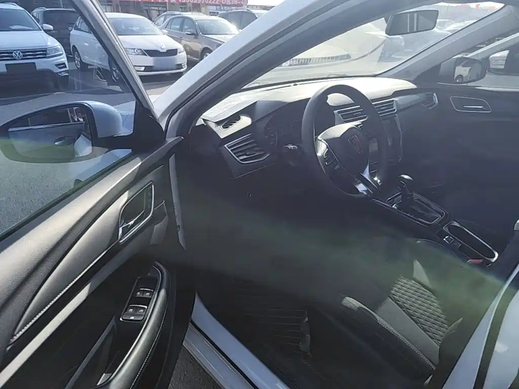 Roewe i5 — миниатюра 16