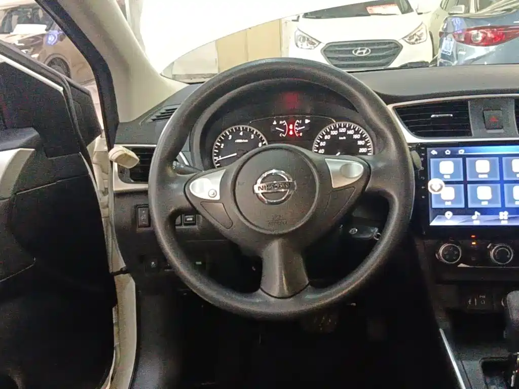 Nissan Sylphy — миниатюра 11