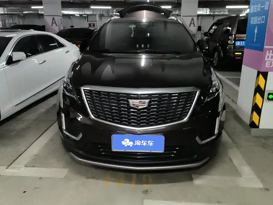 CADILLAC XT5