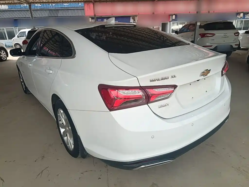 Chevrolet Malibu XL — миниатюра 5