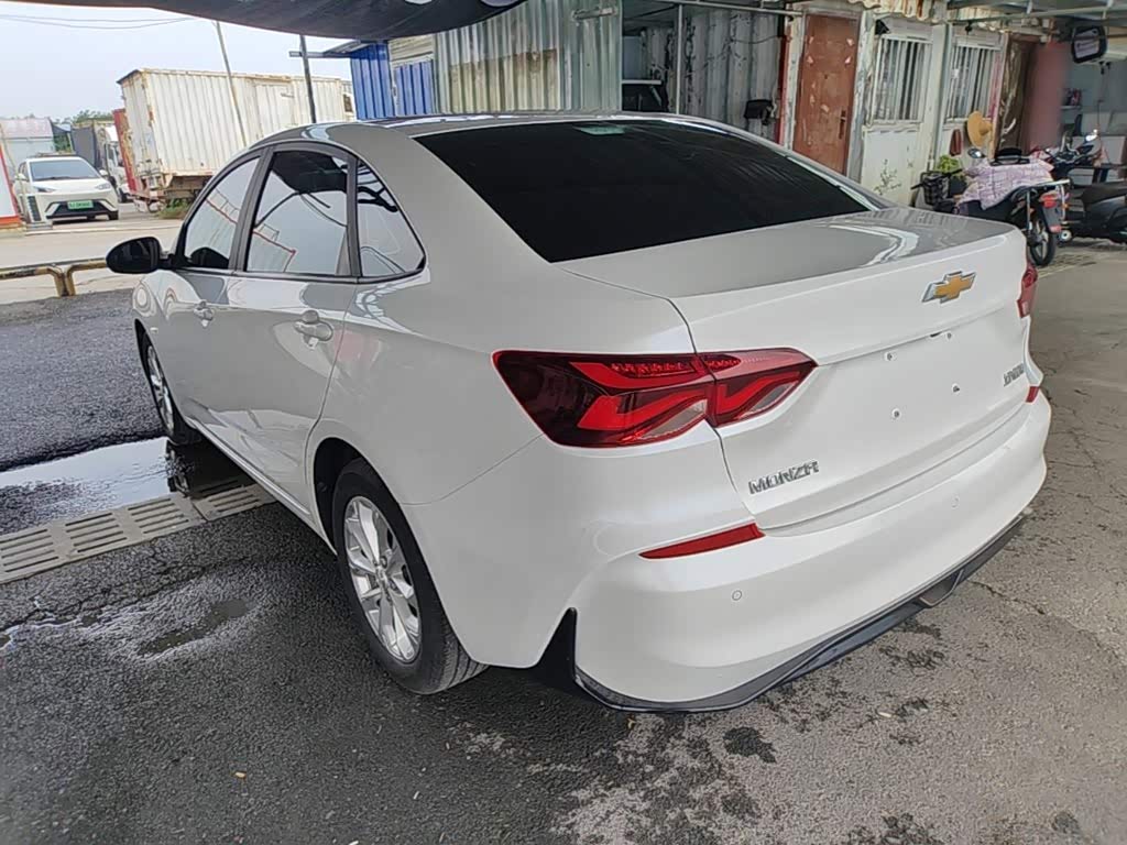Chevrolet Monza 1.5 л 2023 г. Белый, пробег 35300 км
