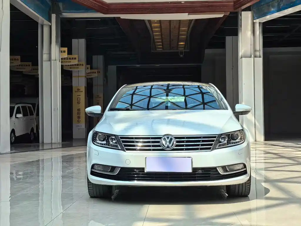 Volkswagen FAW - Passat CC CC 2016 1.8TSI Luxury