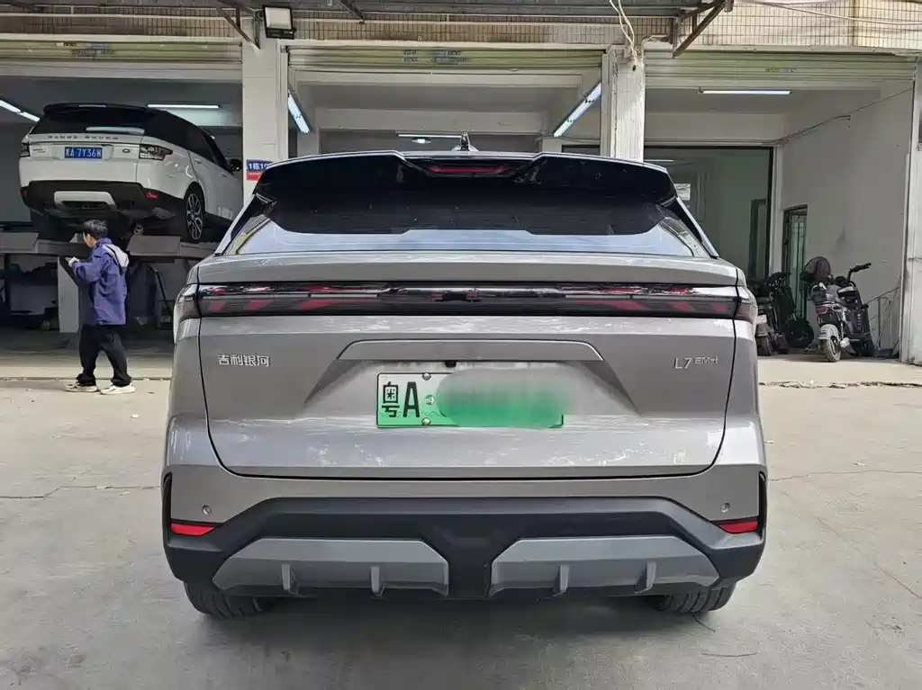 GEELY GALAXY GALAXY L7