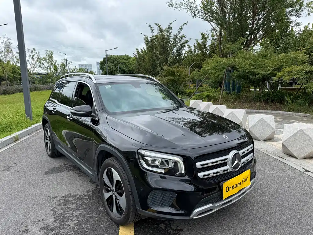 Mercedes-Benz GLB — миниатюра 3