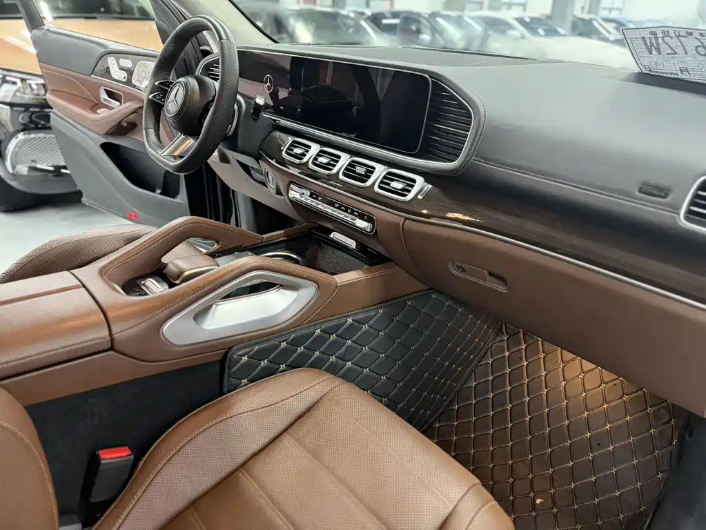 Mercedes-Benz GLS — миниатюра 3
