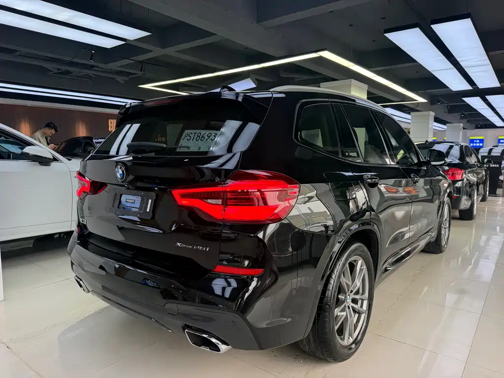 BMW X3 — миниатюра 5