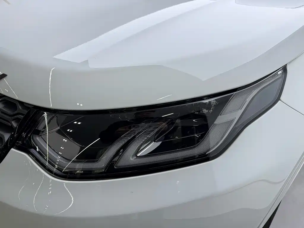 Land Rover Discovery Sport — миниатюра 5