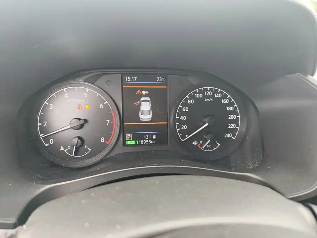 Nissan Teana — миниатюра 12