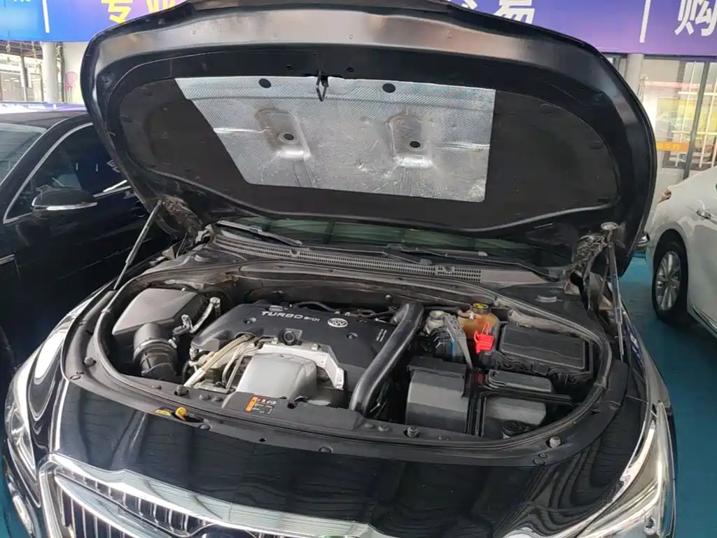 Buick LaCrosse — миниатюра 20