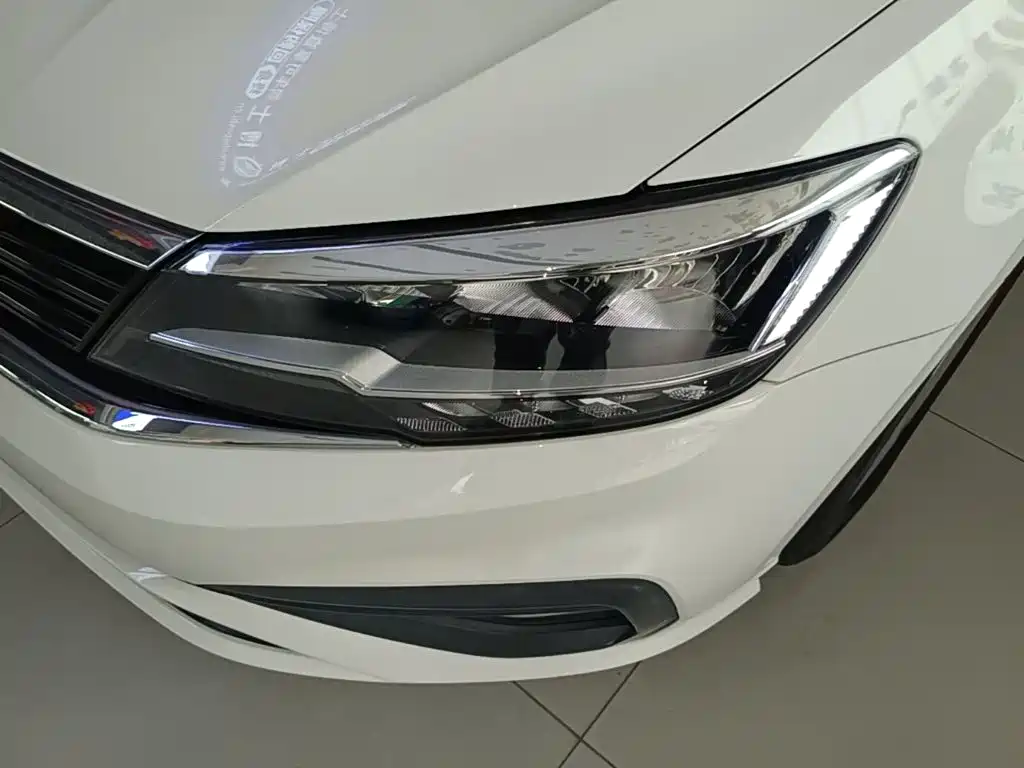 Volkswagen Lamando — миниатюра 24