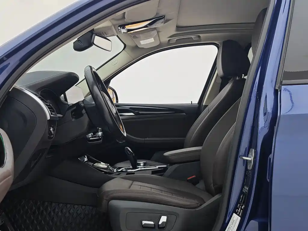 BMW X3 — миниатюра 32