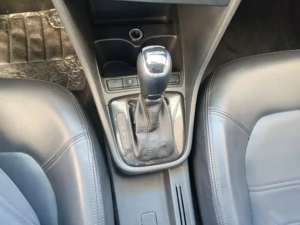 Skoda Rapid — миниатюра 14