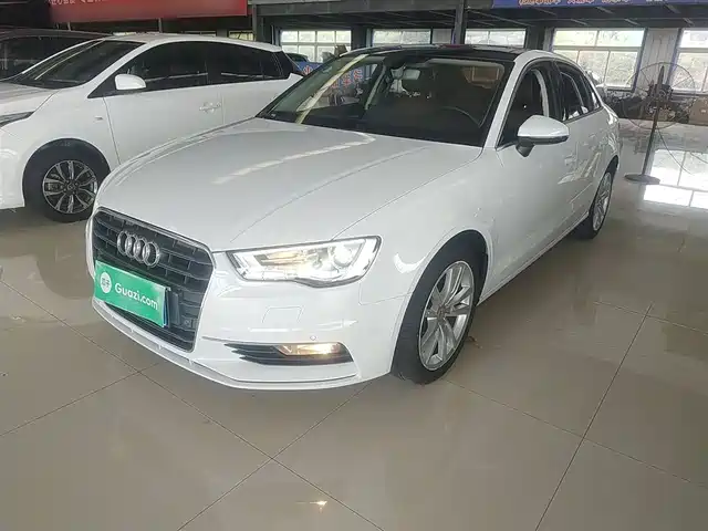 AUDI A3 2017