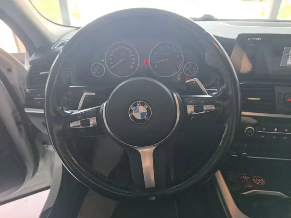 BMW X4 — миниатюра 11