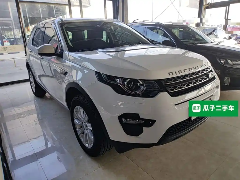 Land Rover Discovery Sport — миниатюра 4