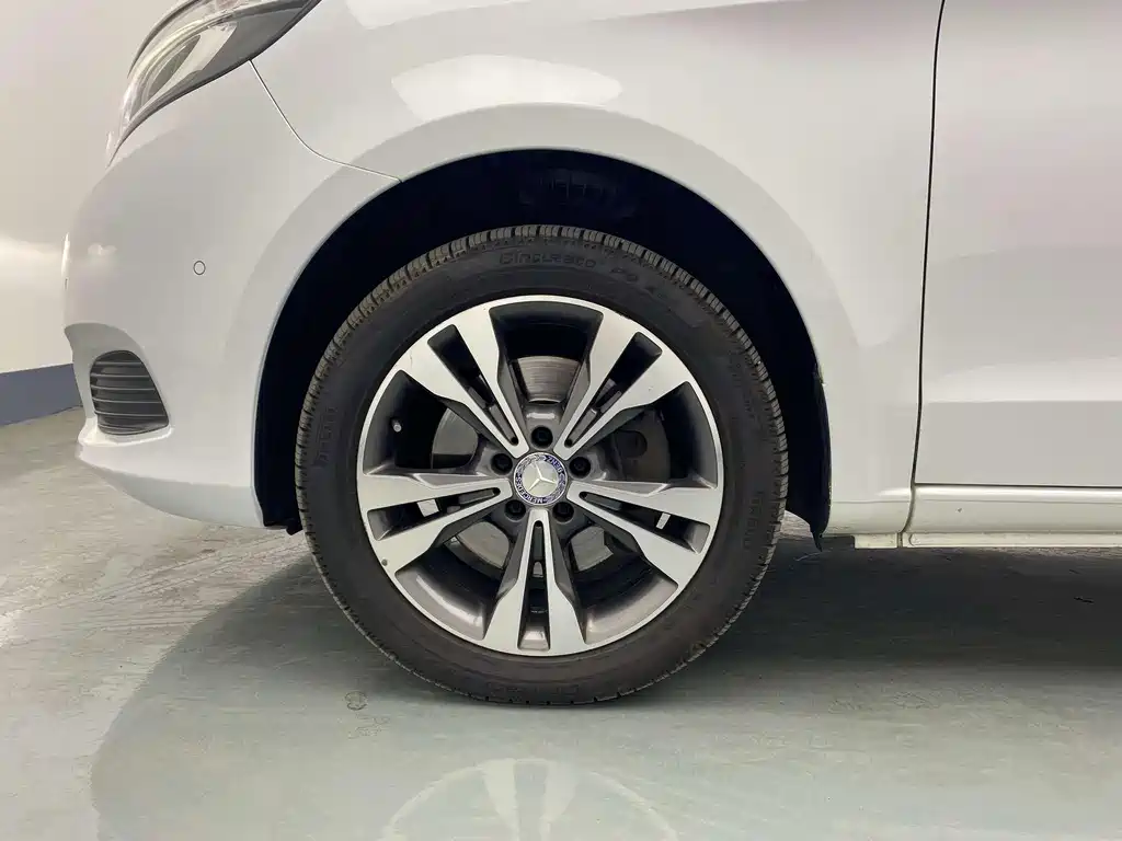 Mercedes-Benz V-Class V 2016 V 260