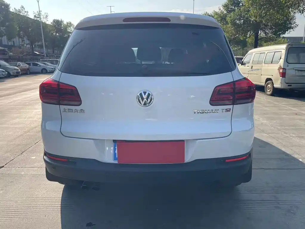 Volkswagen Tiguan — миниатюра 8