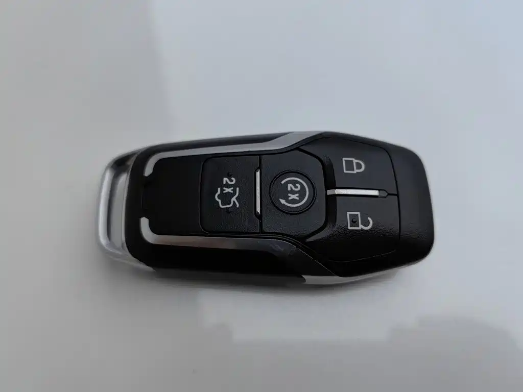 Ford Taurus — миниатюра 19