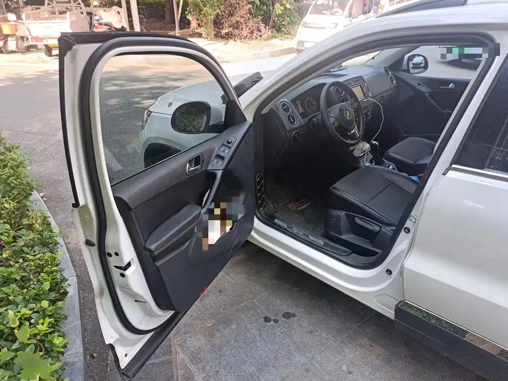 Volkswagen Tiguan — миниатюра 13