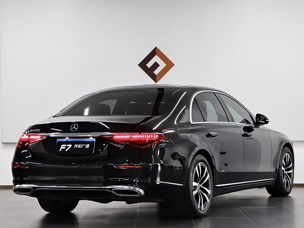 MERCEDES-BENZ S CLASS