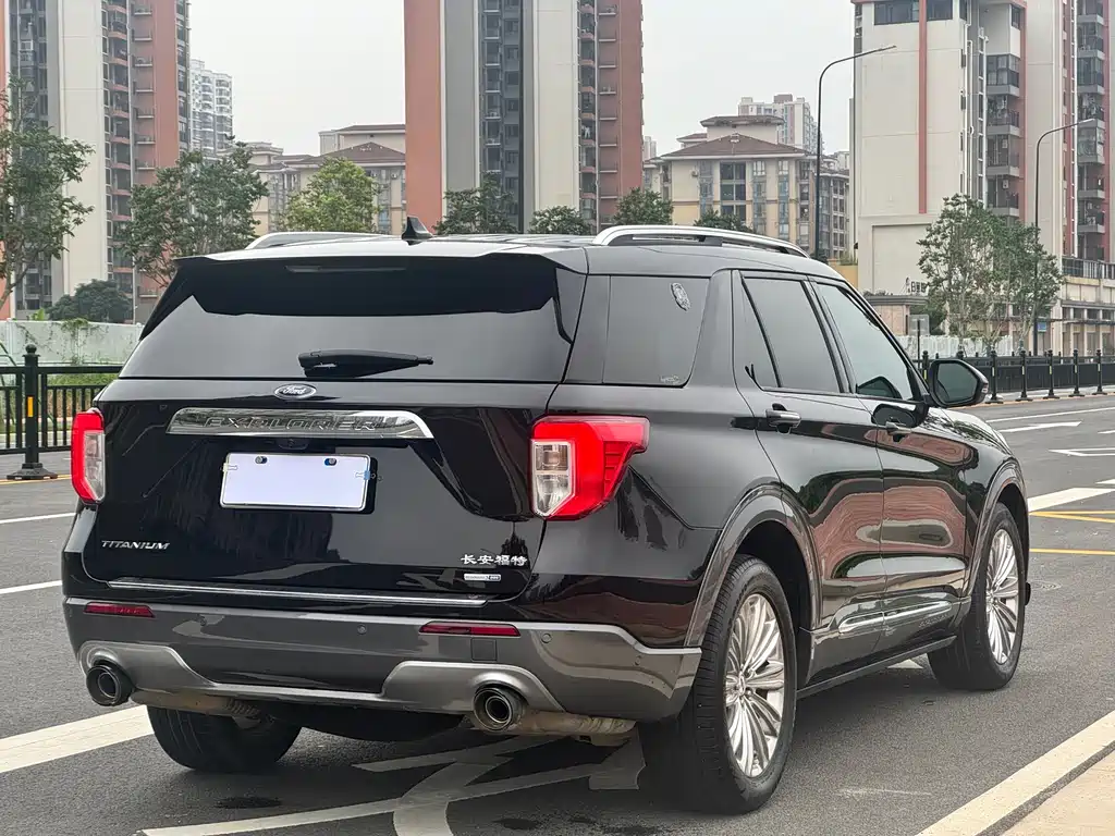 Ford Explorer EcoBoost 285 4WD Titanium Gold Edition 6 seats, фото 11