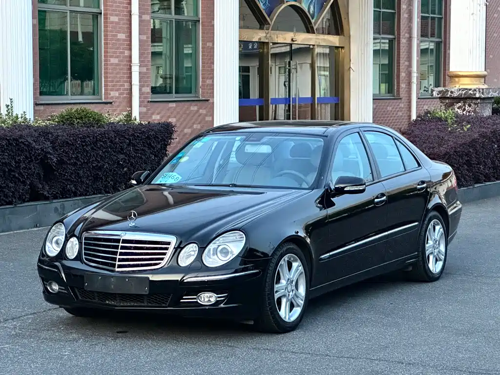Mercedes-Benz E-Class 2008