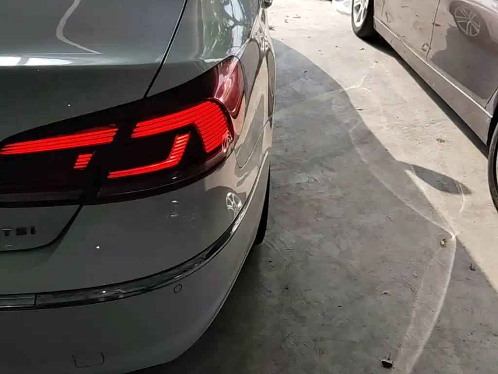 Volkswagen CC — миниатюра 8