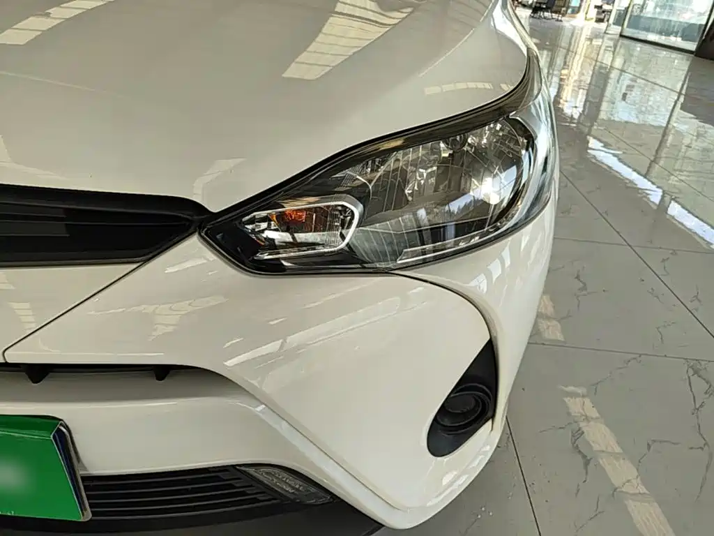 Toyota Yaris L — миниатюра 24