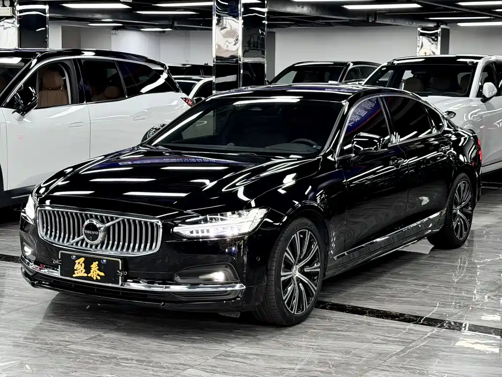 Volvo S90 2024