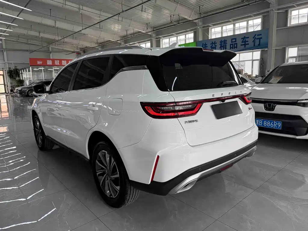 Geely Vision X6 — миниатюра 6