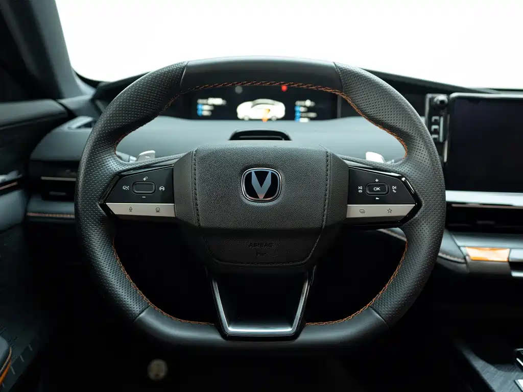Changan UNI-V — миниатюра 11