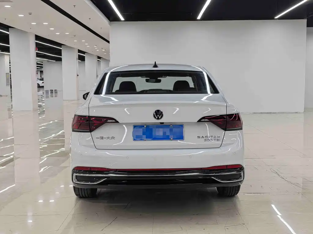 Volkswagen Sagitar — миниатюра 4