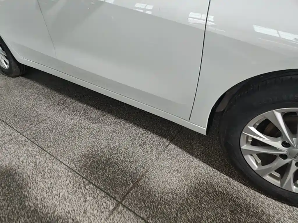 Roewe i5 — миниатюра 21