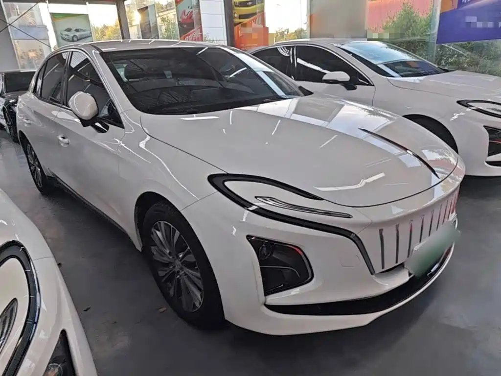 Hongqi Hongqi E-QM5 — миниатюра 4