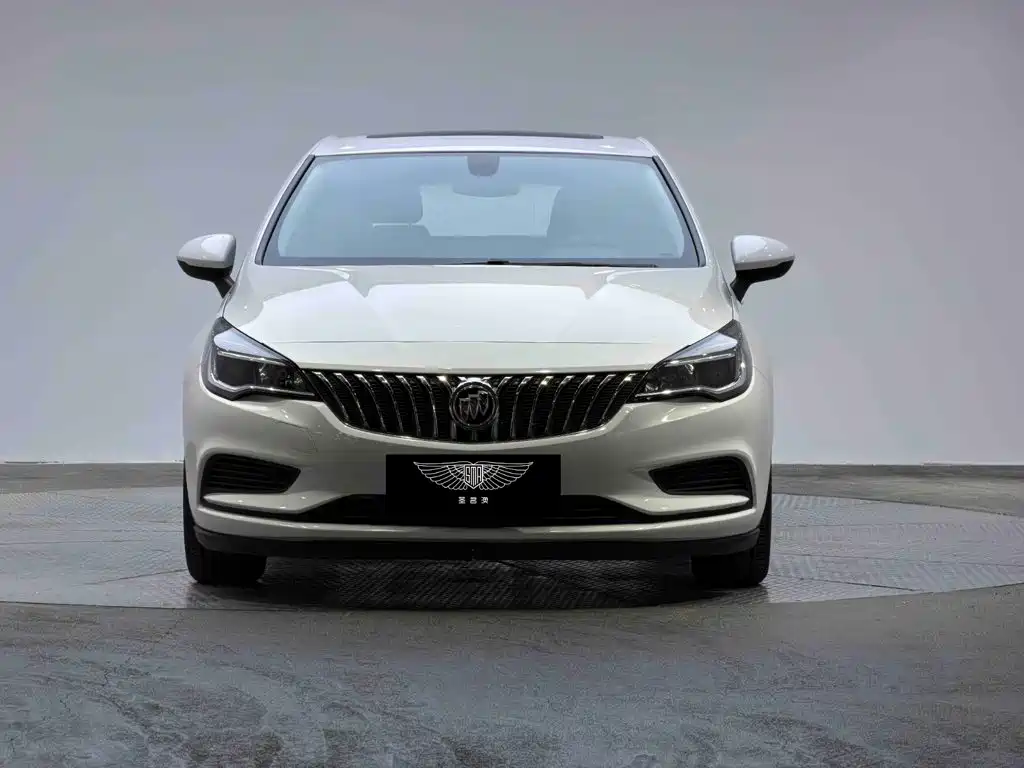 Buick Verano — миниатюра 2