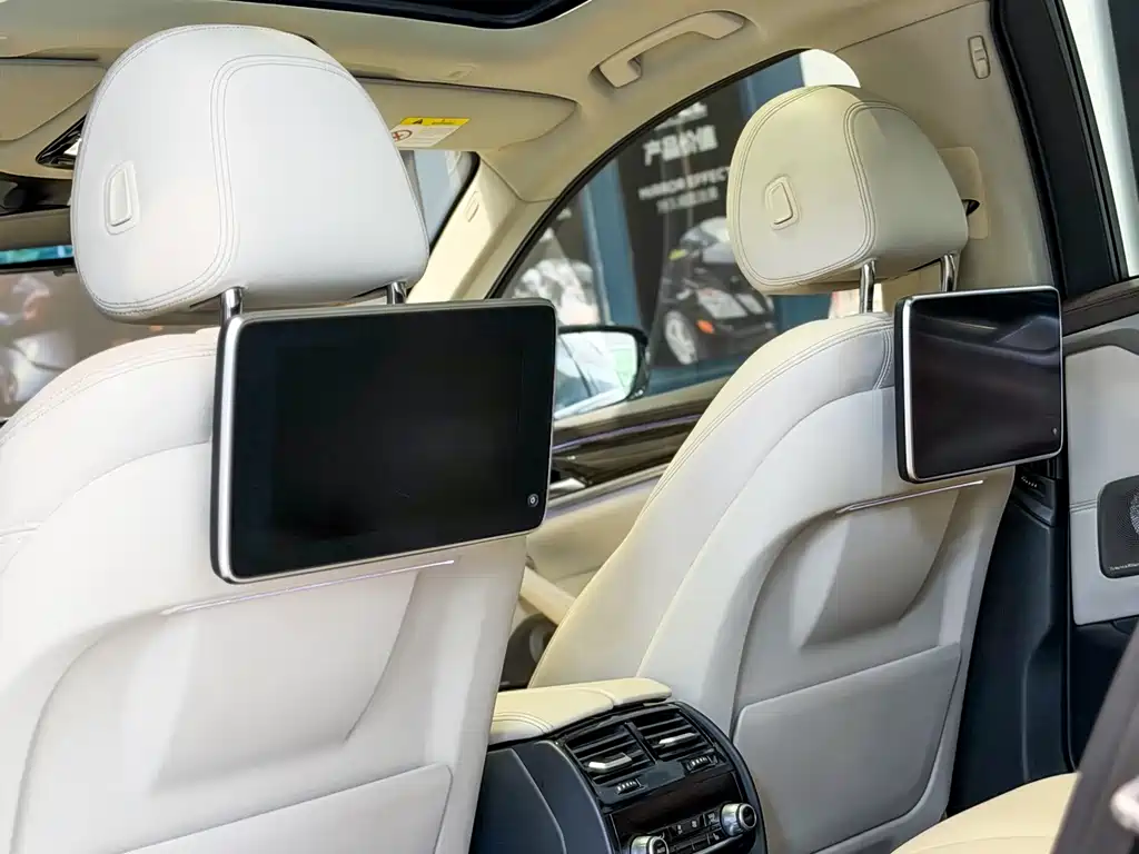 BMW 5 Series 5 2018 540Li Executive