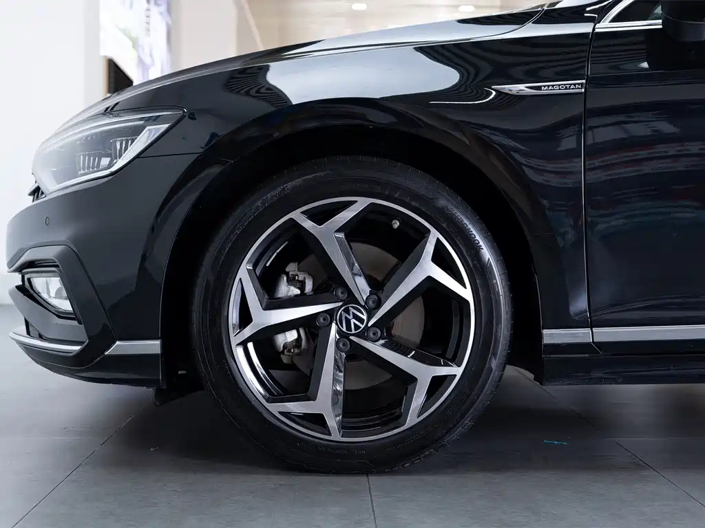 Volkswagen Magotan — миниатюра 9