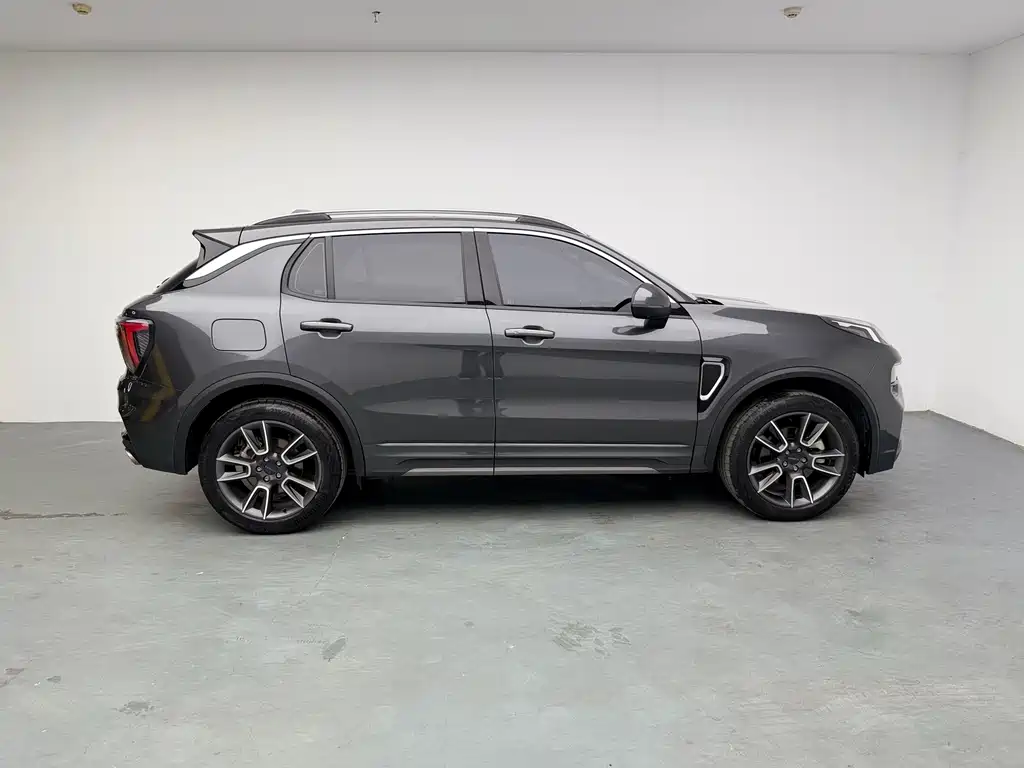 Lynk & Co 01 — миниатюра 19