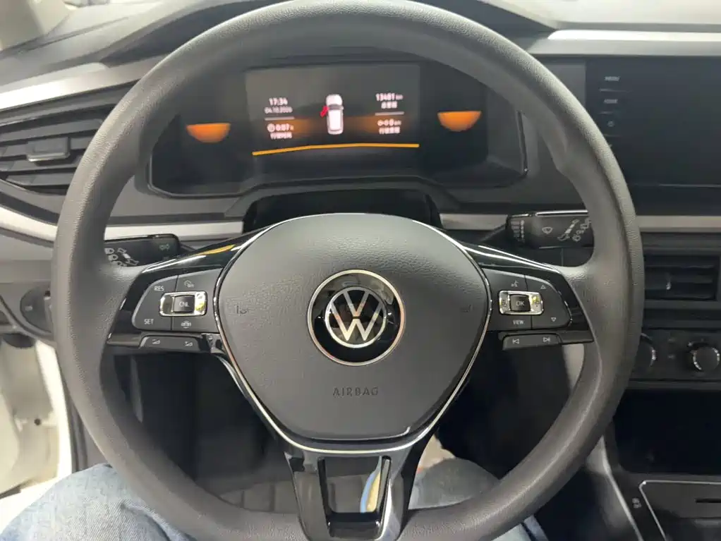 Volkswagen Polo — миниатюра 3