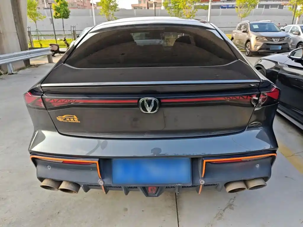 Changan UNI-V — миниатюра 4