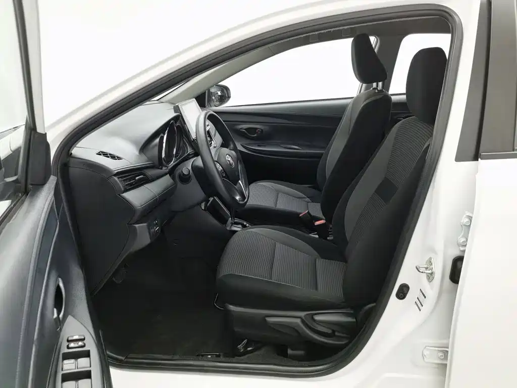 Toyota Vios — миниатюра 10
