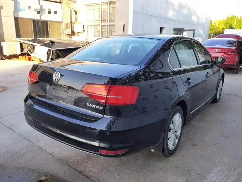 Volkswagen Sagitar — миниатюра 7