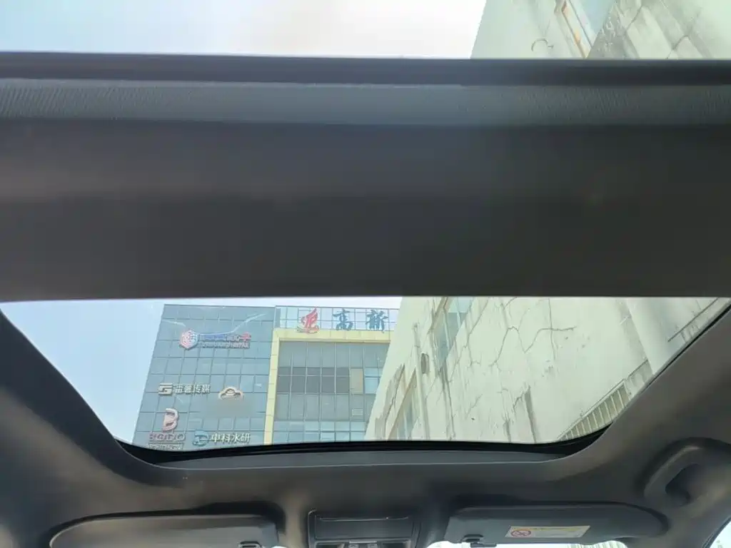 Ford Mondeo — миниатюра 18