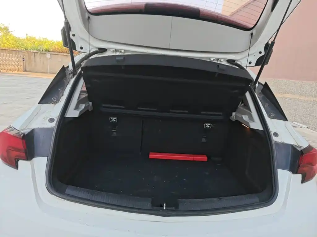 Buick Verano — миниатюра 19