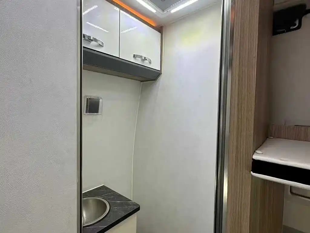 SAIC MAXUS XINTU V90